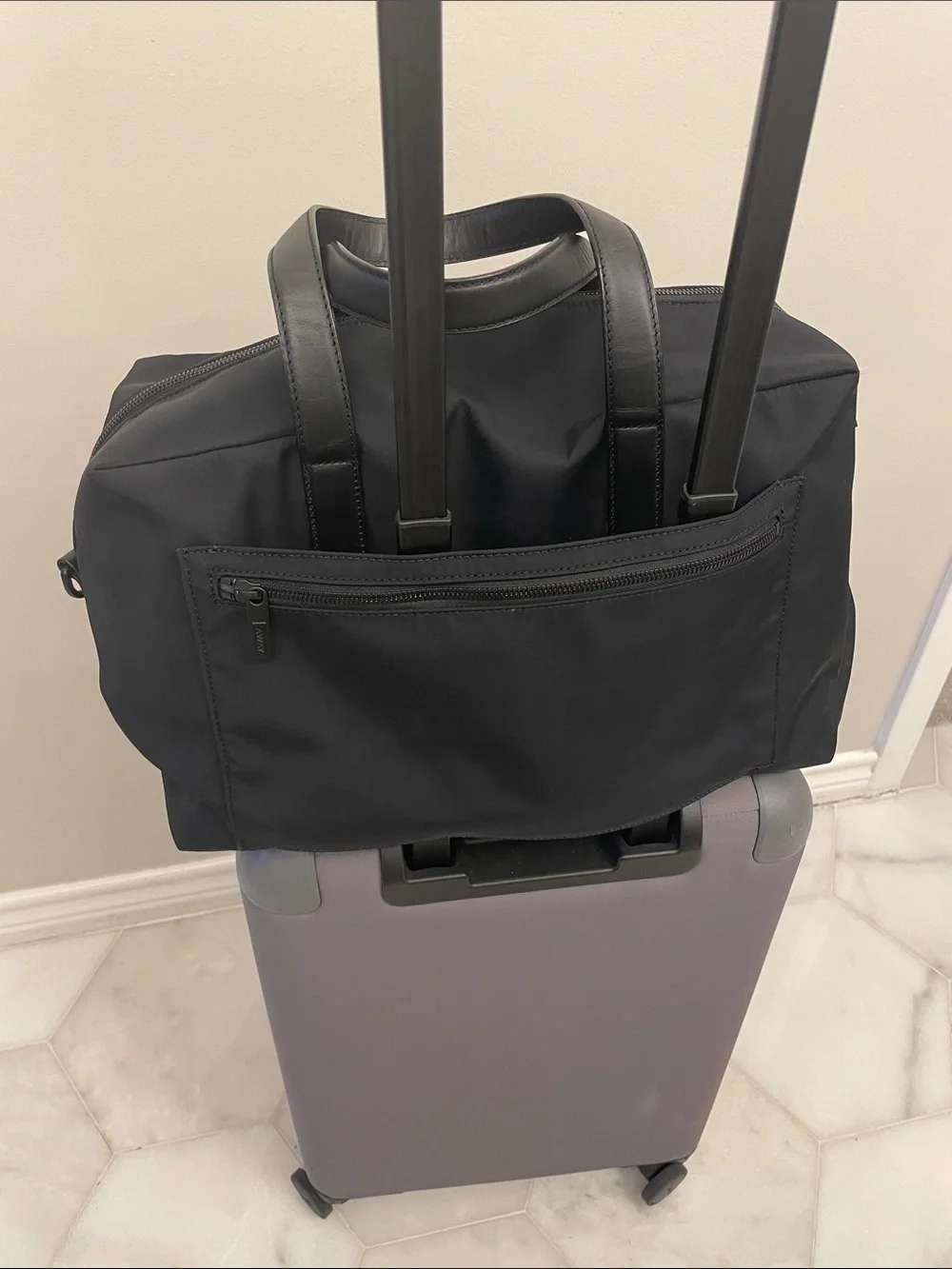 Away Black Men’s Duffle with Luggage Sleeve